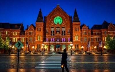 Cincinnati Ghost Tour: How I Spent a Sunday Evening Among the Dead